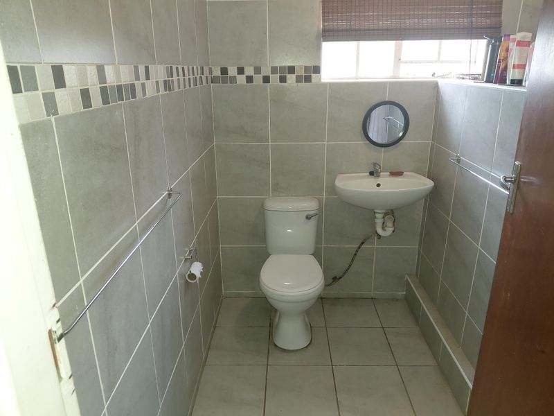 Beautiful rural views and fresh country air in Kruisrivier. - Photo 8