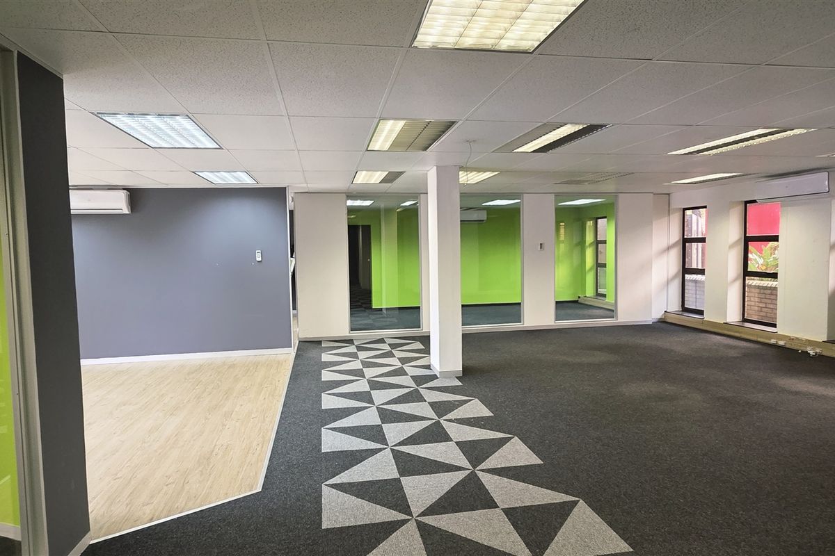 Office space to let in Hurlingham - Photo 5