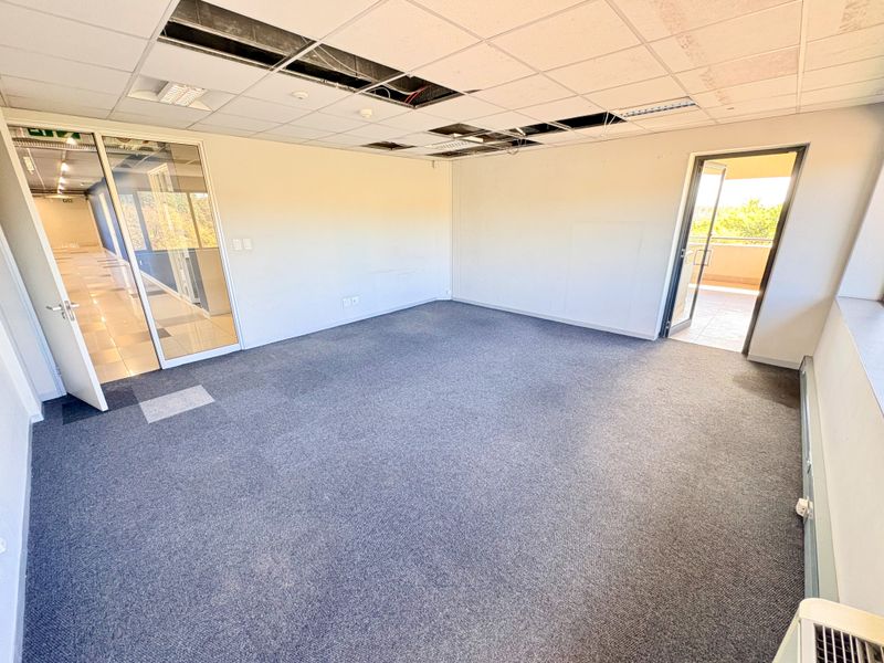 Office space to let - Photo 7