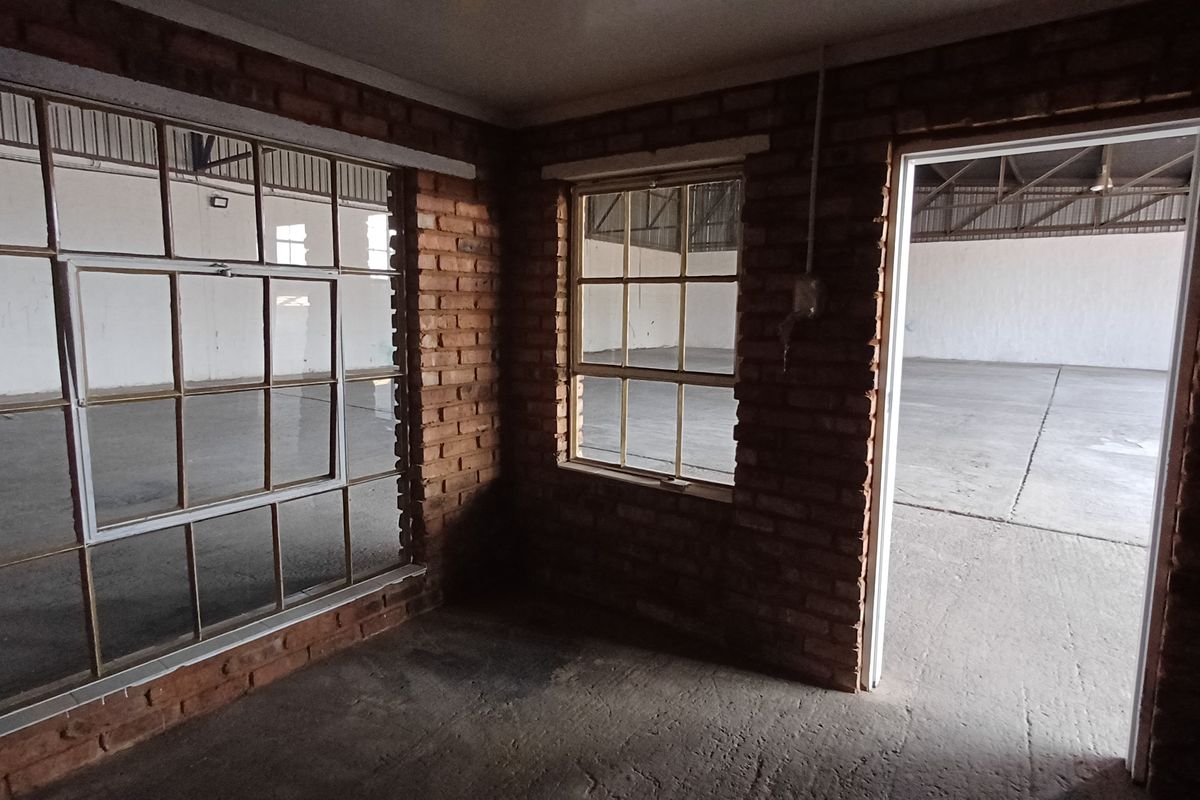 Industrial Property To Let in Meyerton - Photo 5