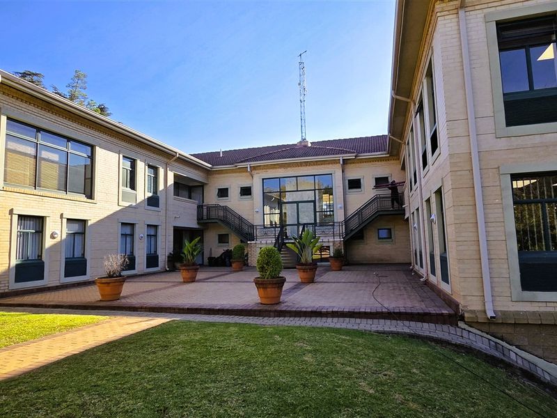 Office space to let in Peter Place - Photo 1