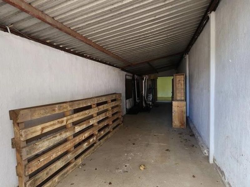 Versatile Industrial Property in Prime Merrivale Location - Photo 8