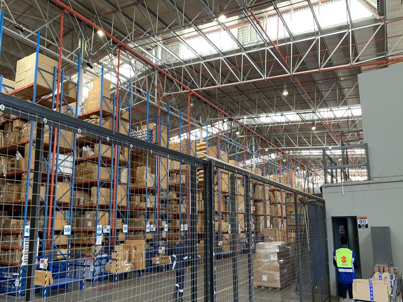 Warehouse to let in Linbro Park - Photo 4