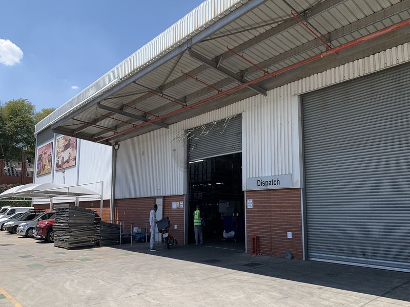 Warehouse to let in Linbro Park - Photo 3