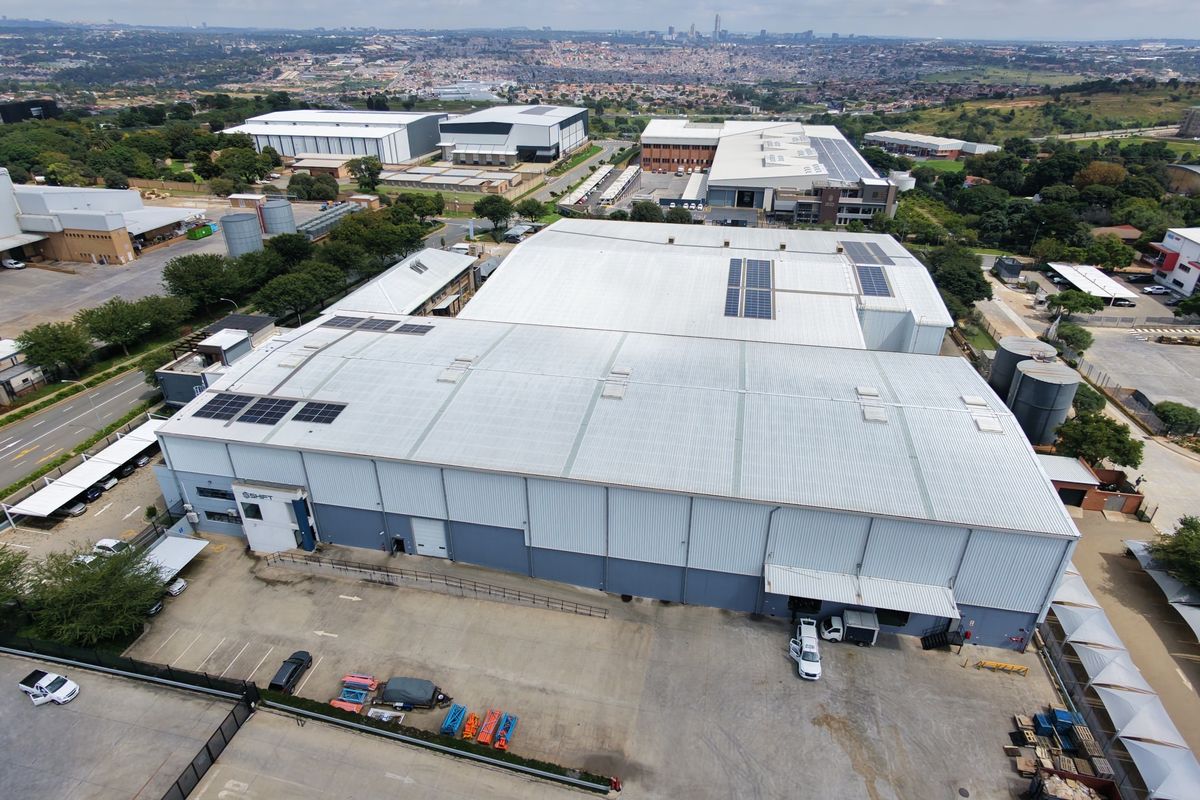 Warehouse to let in Linbro Park - Photo 5