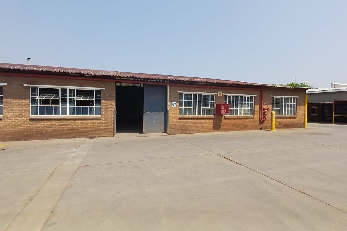 Industrial Property To Let in Meyerton - Photo 2