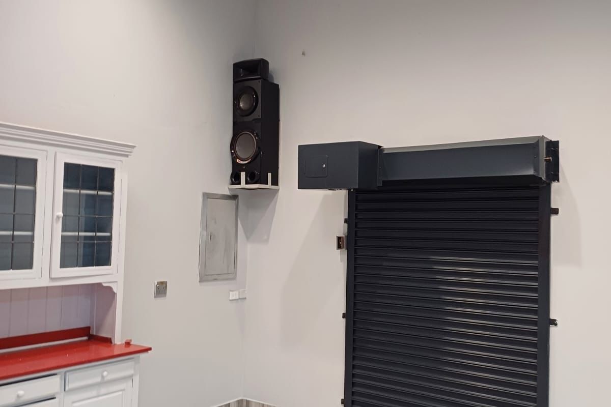 Versatile Commercial Property for Sale – Northdale - Photo 3