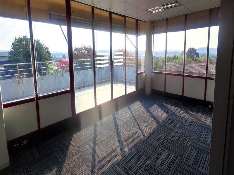 852m2 Offices to let in Cresta, Randburg - Photo 9