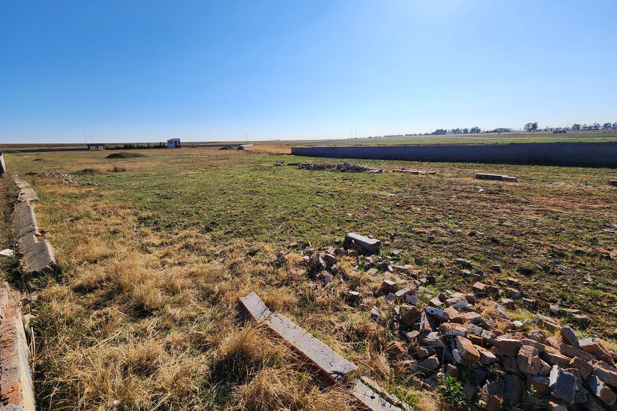 Strategically Located Land Ideal for Development Projects - Photo 2