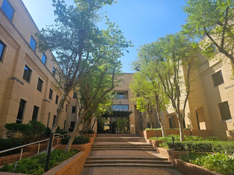 TO LET | A-Grade Standalone Offices | 2 835 m2 | Nieuw Muckleneuk / Brooklyn, Pretoria - Photo 1
