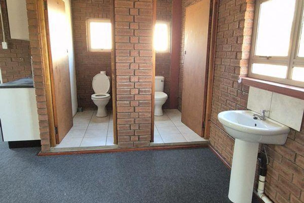 Light Industrial Property - Howick - Photo 3