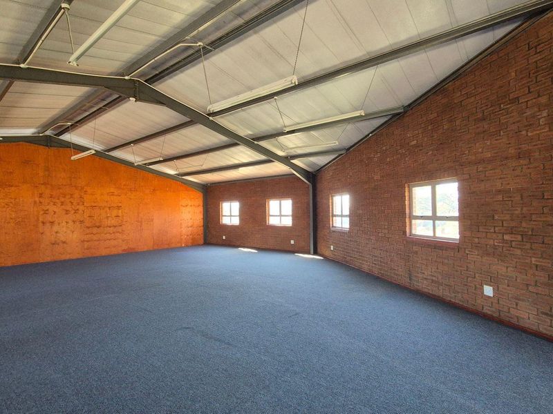 Light Industrial Property - Howick - Photo 5
