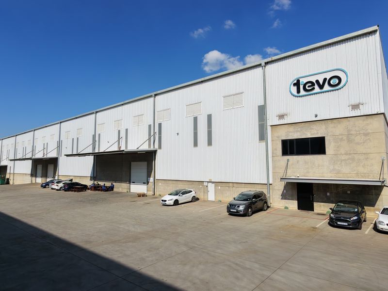 Warehouse to let in Pomona - Photo 5