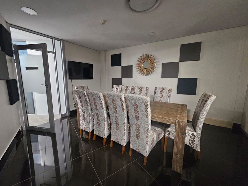 41.4 m2 Office to let in Menlyn Maine - Photo 5