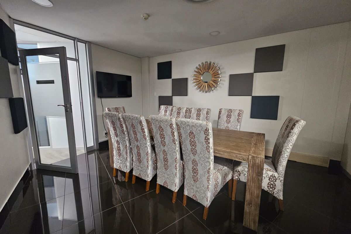 41.4 m2 Office to let in Menlyn Maine - Photo 5