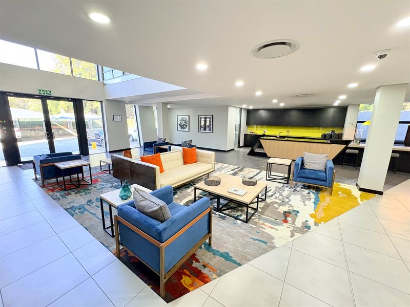 Office space to let - Photo 2