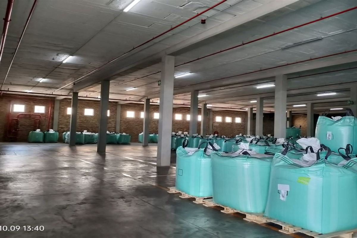 5024m2  Warehouse  - TO LEASE in KYA SAND - Photo 5