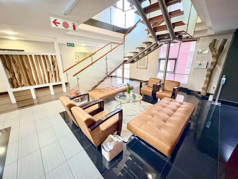 Office space to let - Photo 2