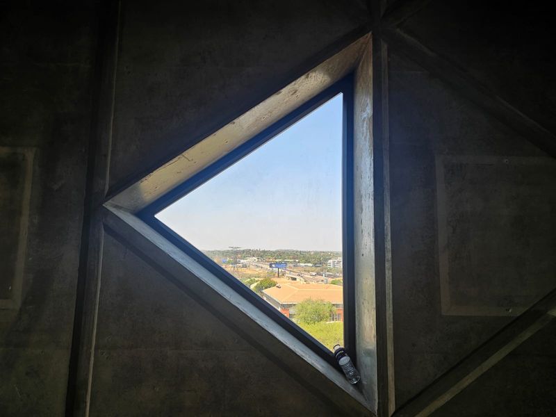 TO LET – Upmarket & Immaculate Office Space  436m2– Menlyn - Photo 10