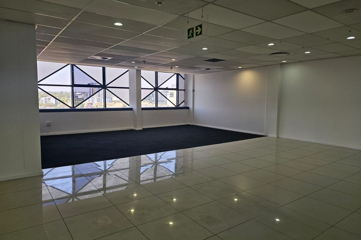 TO LET – Upmarket & Immaculate Office Space  436m2– Menlyn - Photo 5