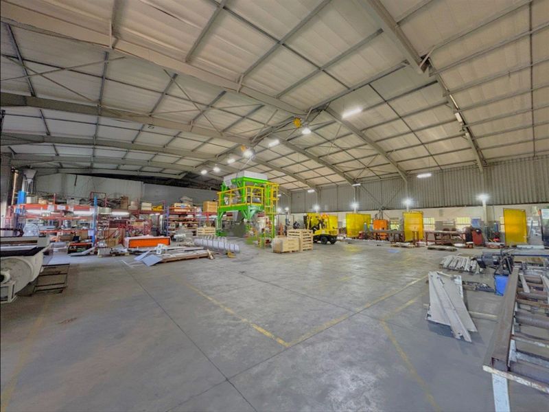 1397m2 Freestanding Warehouse To Let | Prime Logistics Position - Photo 5