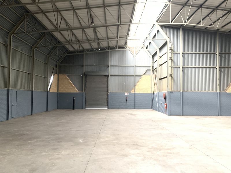 Warehouse to let in Spartan - Photo 10