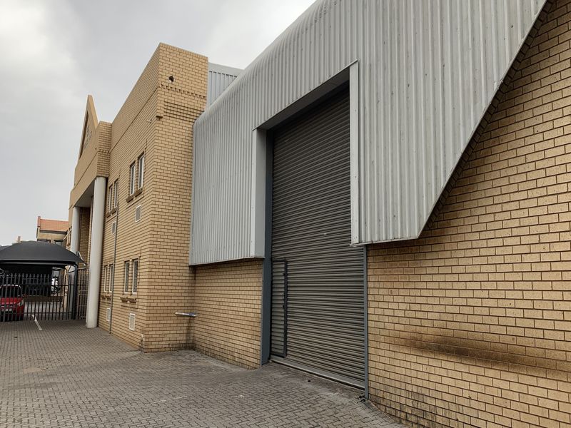 Warehouse to let in Spartan - Photo 4