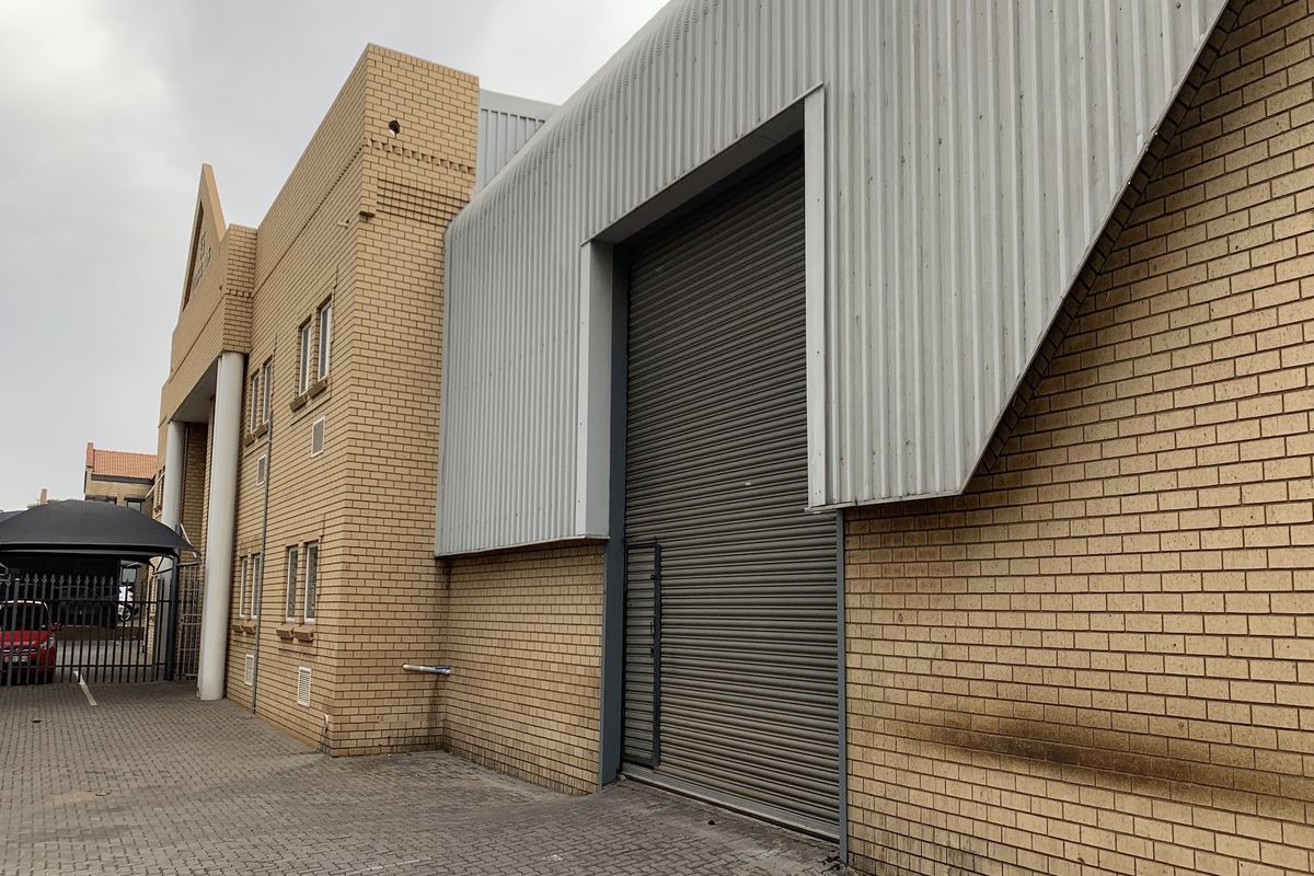 Warehouse to let in Spartan - Photo 4