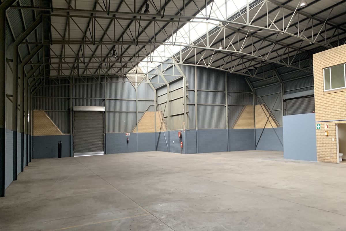 Warehouse to let in Spartan - Photo 2