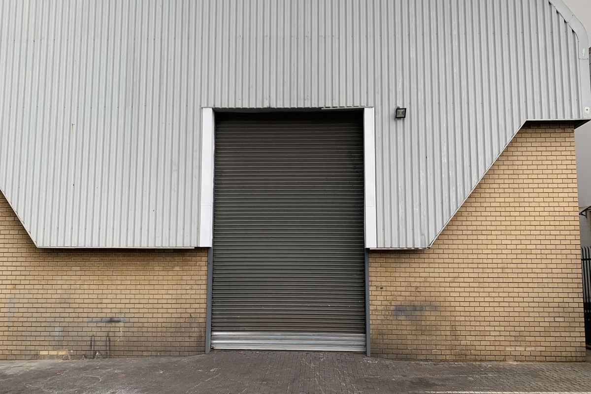Warehouse to let in Spartan - Photo 3