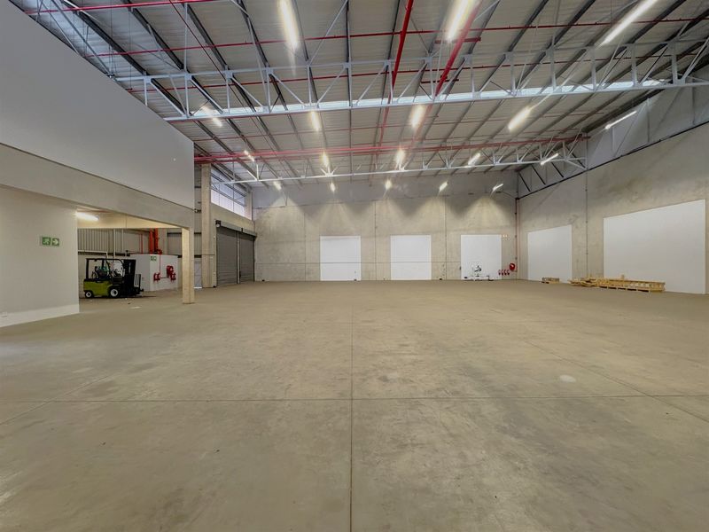 Secure Warehouse in Trade Park - Photo 7