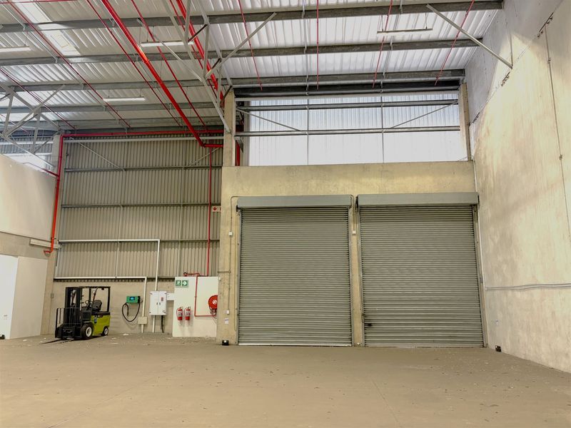 Secure Warehouse in Trade Park - Photo 6