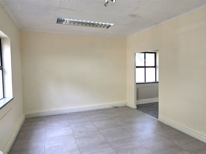 Office space to in St Andrews Office Park - Photo 6