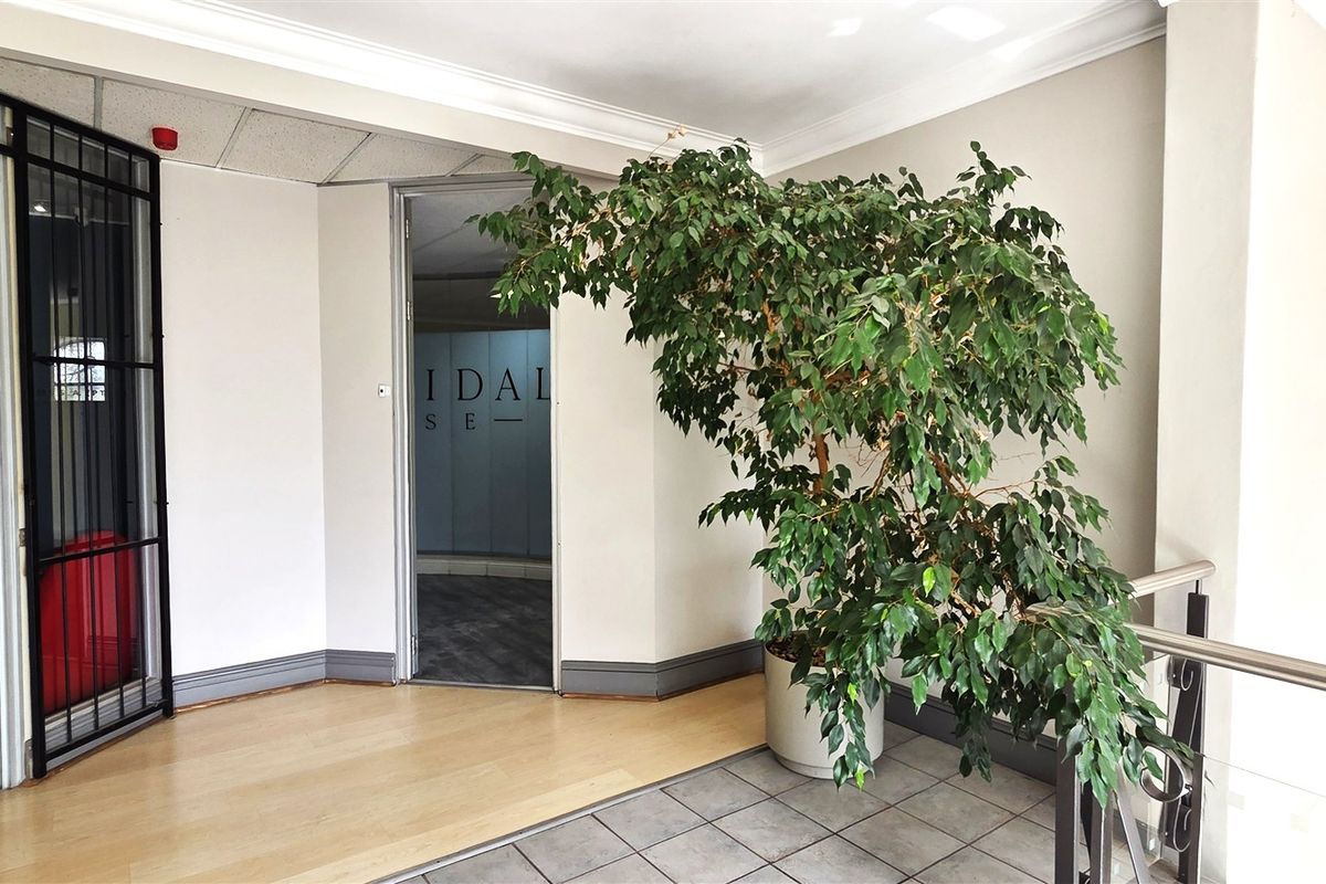 Office space to in St Andrews Office Park - Photo 2