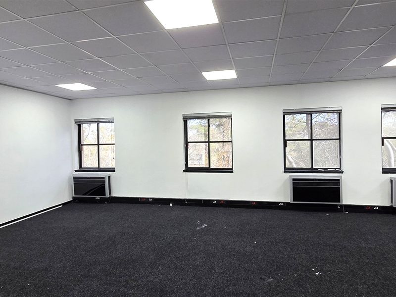 Office space to in St Andrews Office Park - Photo 5