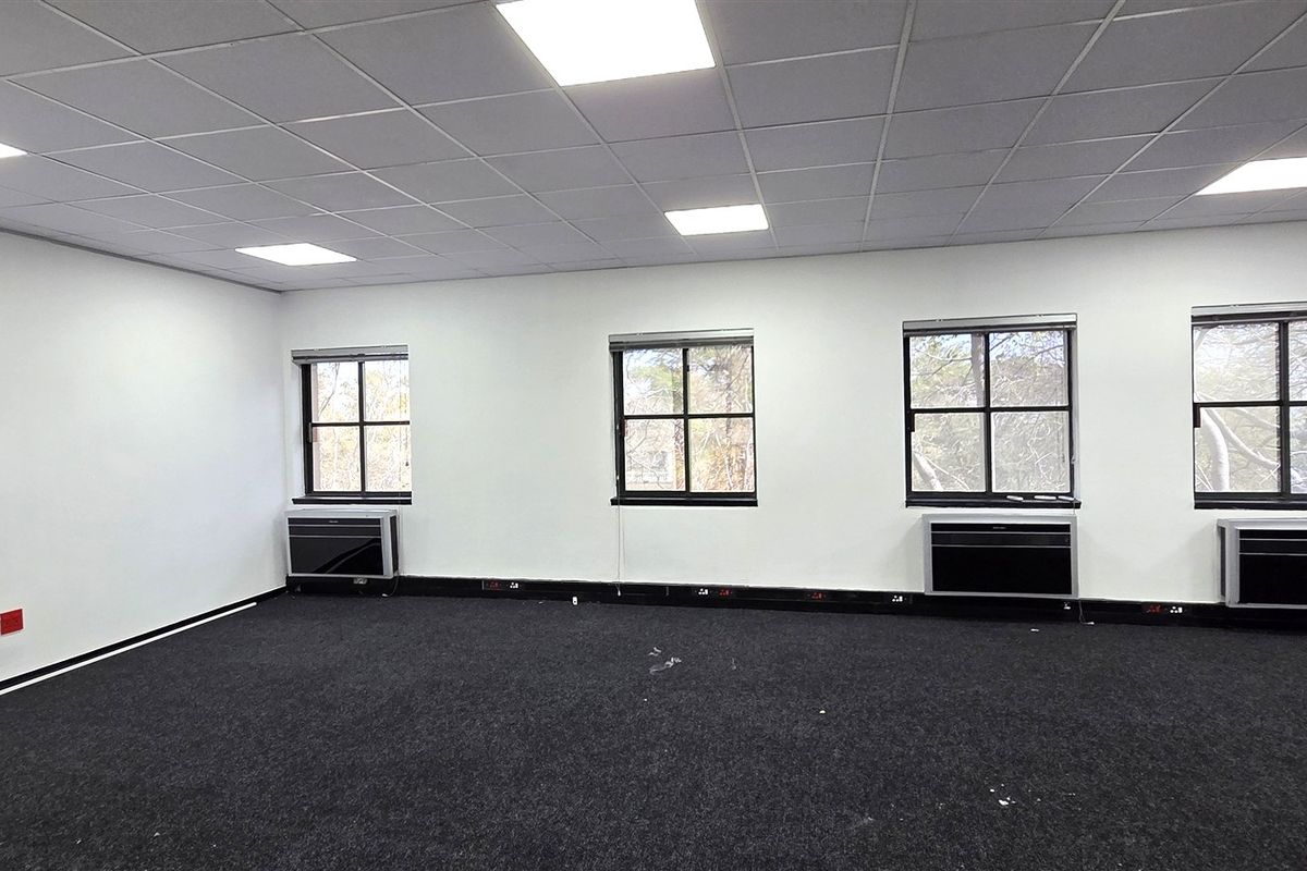 Office space to in St Andrews Office Park - Photo 5