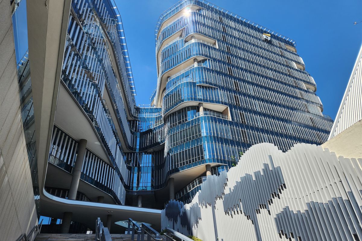 1420.78sqm Office space to let in Sandton - Photo 2