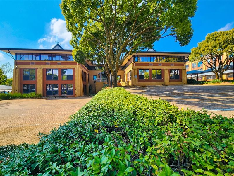 320m2 Modern Office to Let in Constantia Office Park - Photo 1