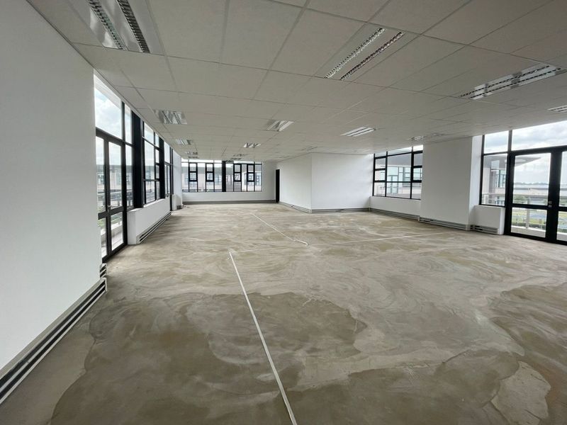 Office space to let in Boksburg - Photo 9