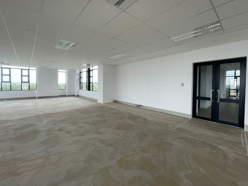 Office space to let in Boksburg - Photo 8