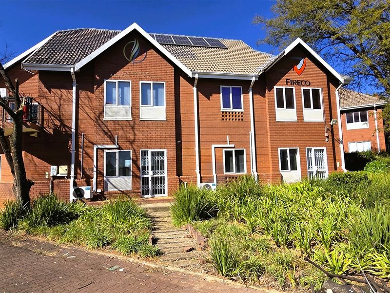 Medical suite to let in Bryanston - Photo 1