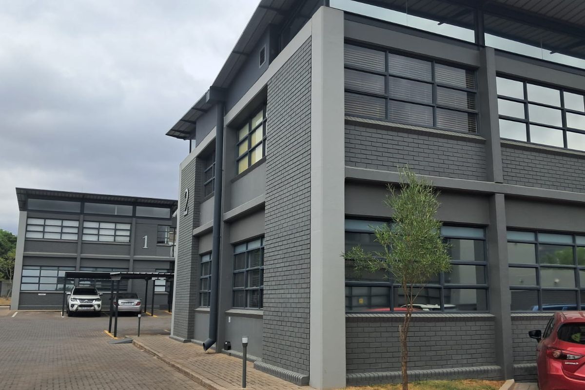 230m Office to let in Irene Link - Photo 2