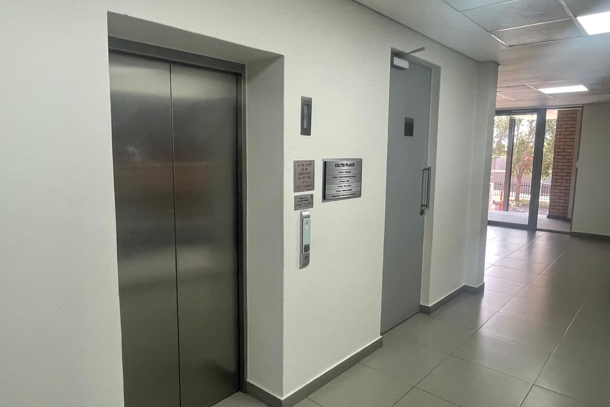 Secure your space in the sought-after Celtis Place, a premium office building within the prestigious - Photo 2