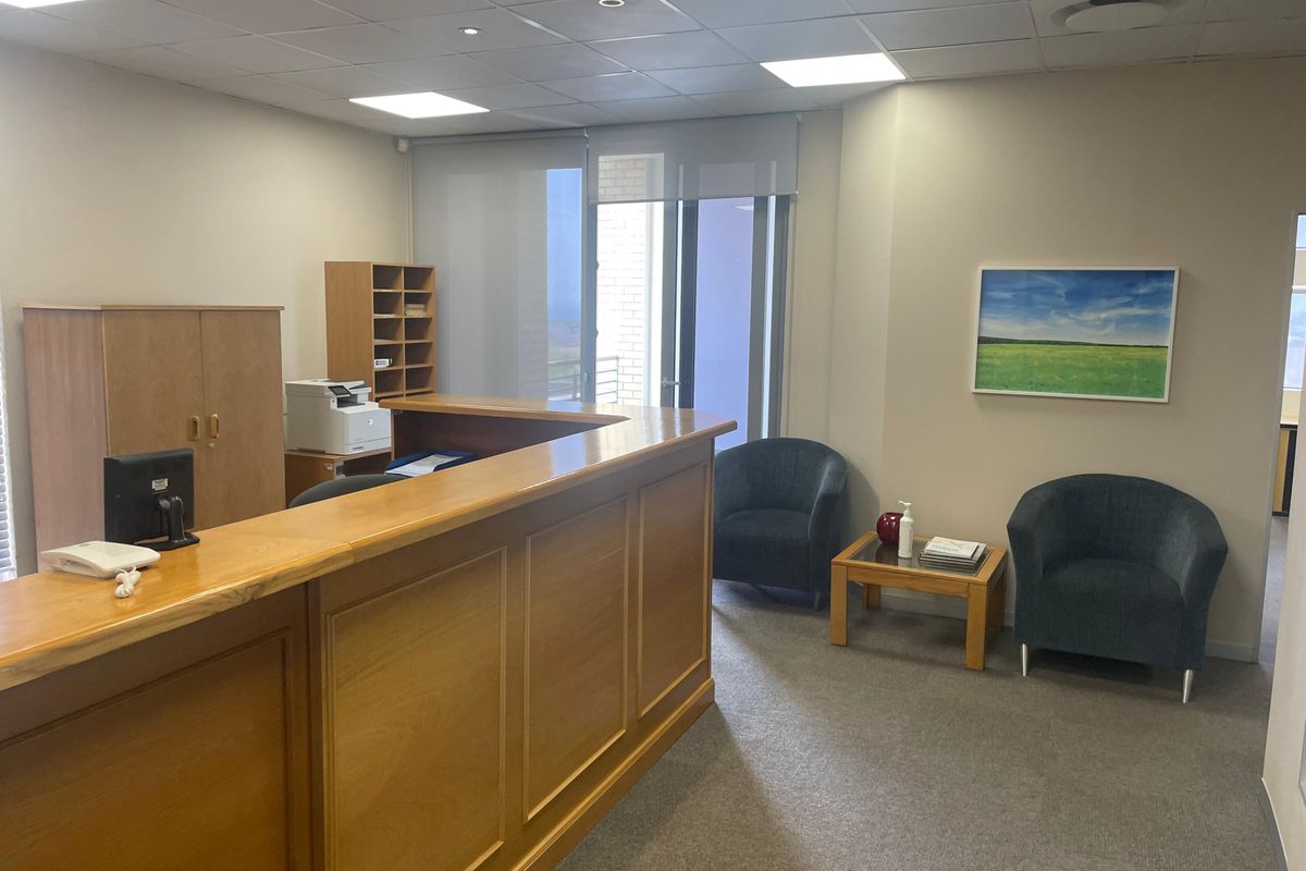 Secure your space in the sought-after Celtis Place, a premium office building within the prestigious - Photo 5