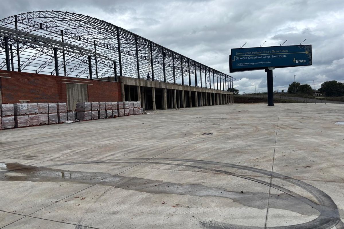 Brand new 2300sqm Factory in Willowton to let @ R138000 per month plus Vat. - Photo 4