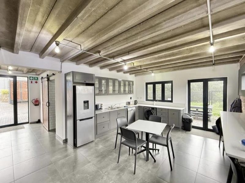 Calling Investors & Business Owners: Prime Commercial Opportunity in the Heart of Hilton - Photo 10