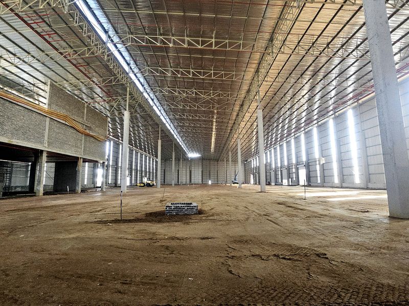 11,443m2 Premium Logistics & Headquarters Facility | Landmark N1 Exposure at Midpoint Midrand - Photo 10