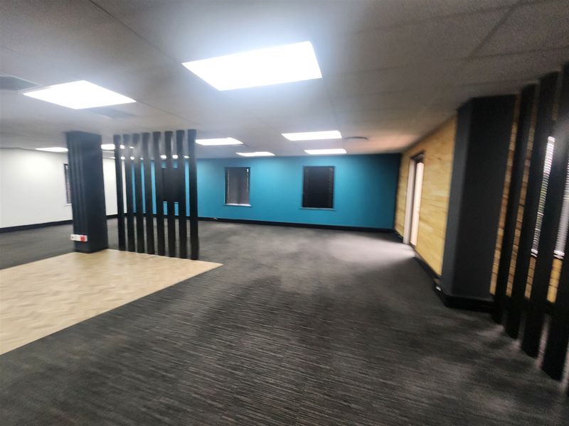 1627.42 Office space to let in Strathavon - Sandton - Photo 8