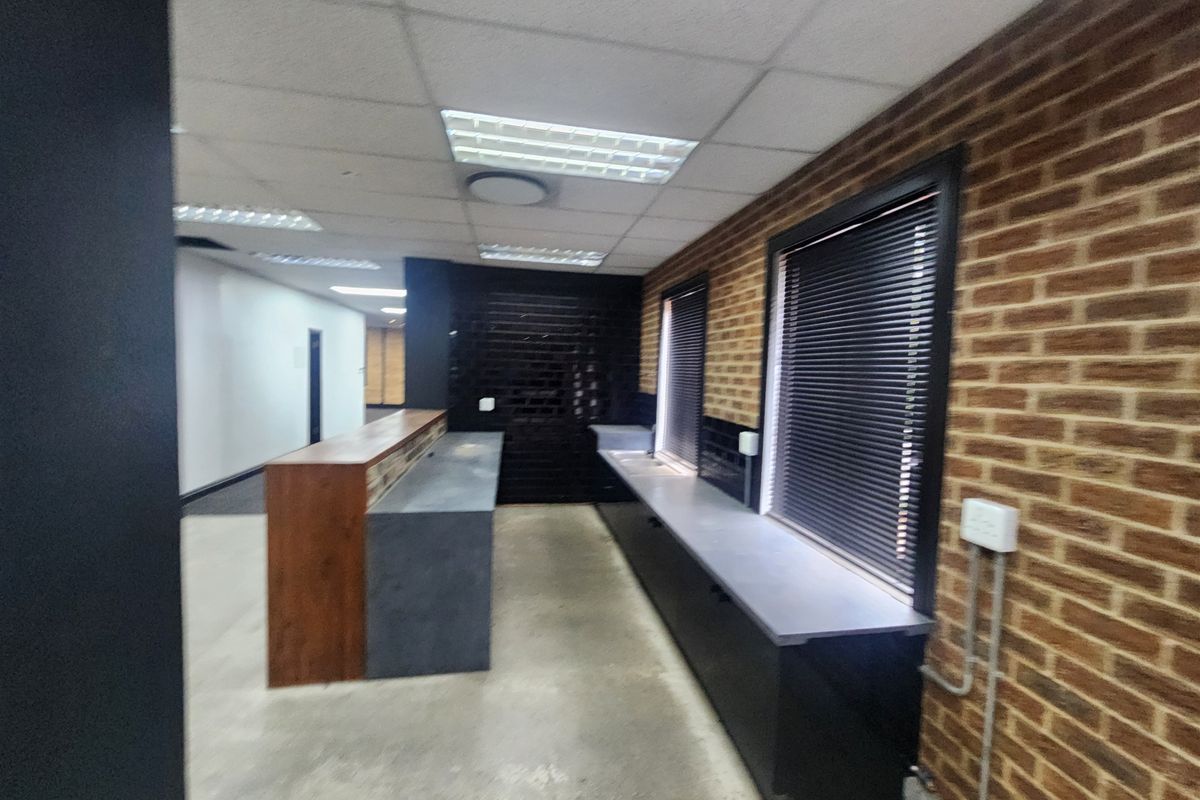 1627.42 Office space to let in Strathavon - Sandton - Photo 5