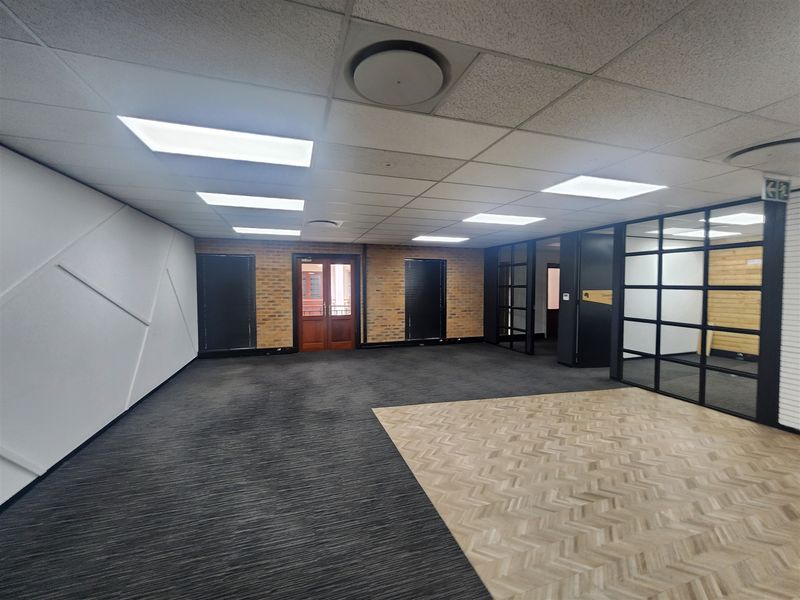 1627.42 Office space to let in Strathavon - Sandton - Photo 3